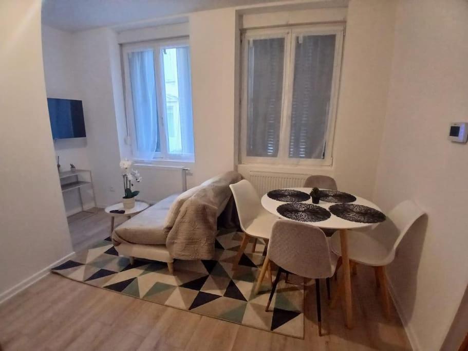 Appartement F1 Orchidee Mulhouse Buitenkant foto